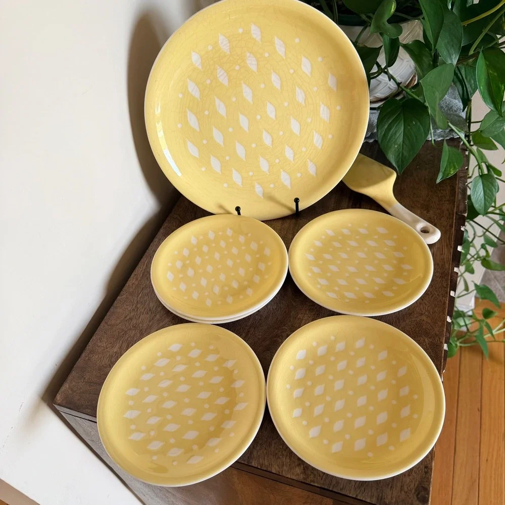 Vintage Harkerware Mosaic Mustard Cake Set MCM Plate Server 4 Dessert Plates